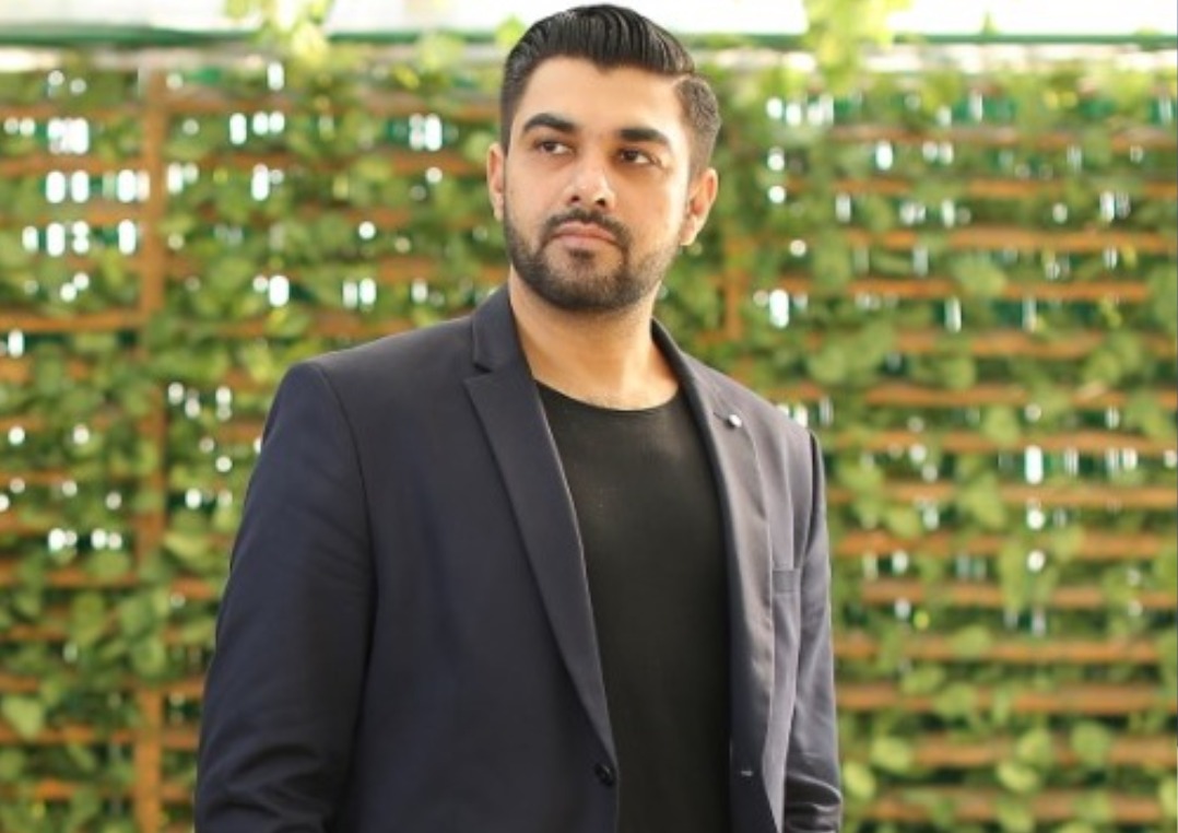 Dr. Varun Katyal